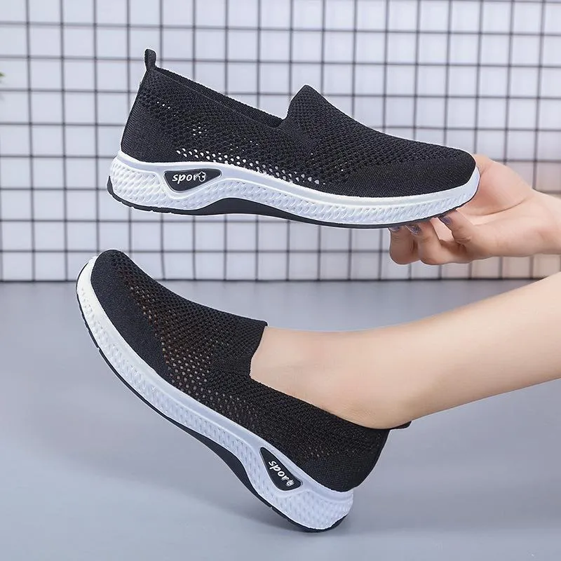 Breathable openwork mesh fly-weave soft-soled casual sneakers