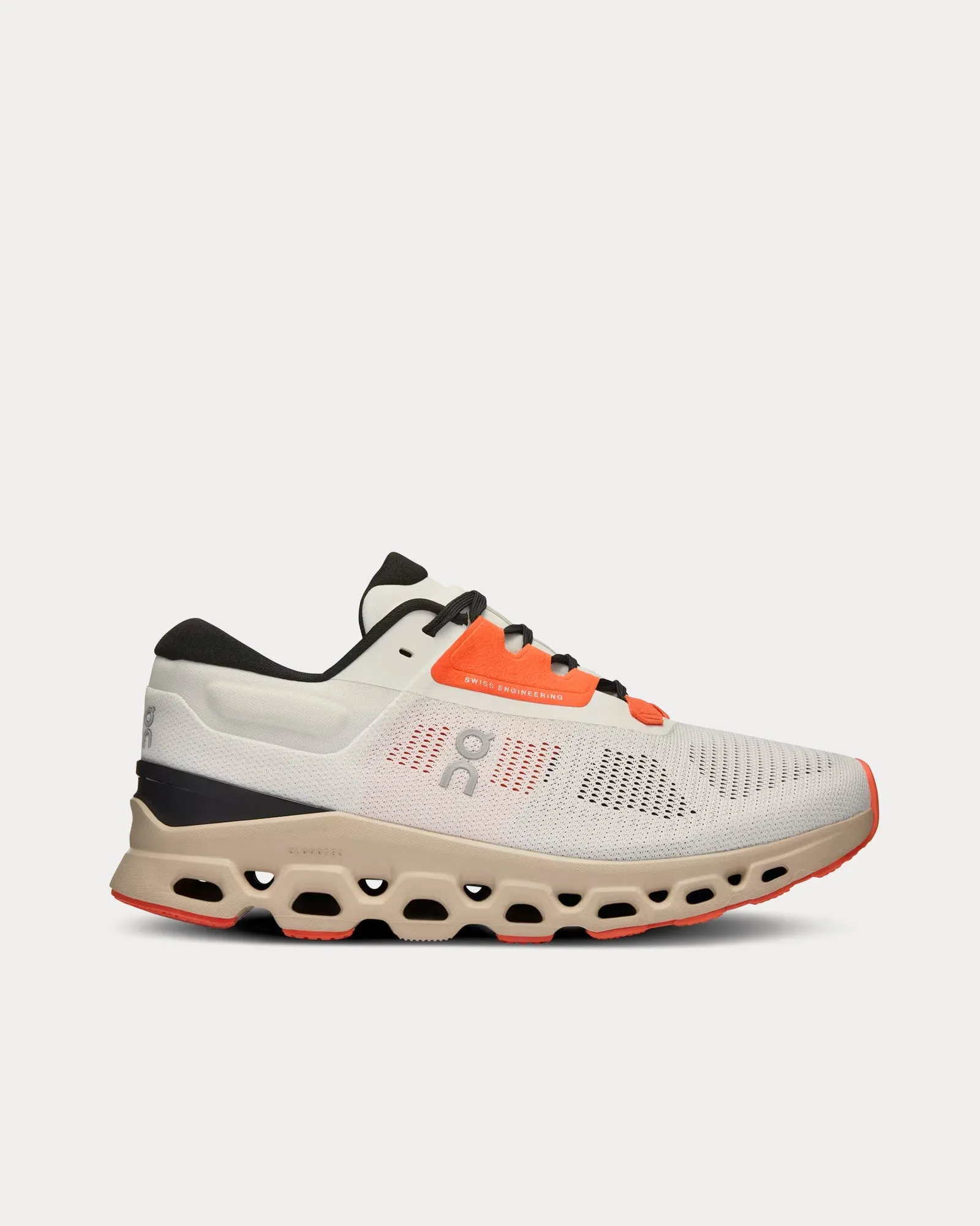 Cloudstratus 3 Undyed-White / Sand Running Shoes