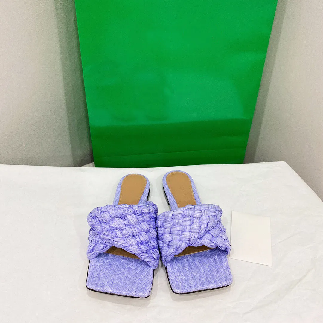 Women's Woven Flat-bottomed Sandals And Slippers